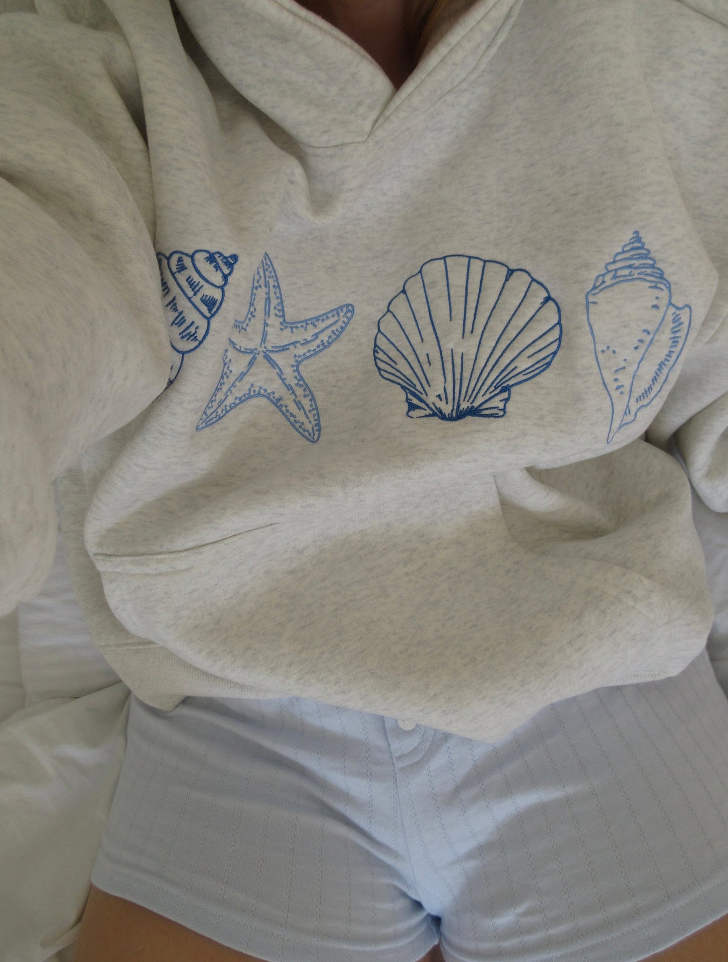 Unisex Sweatshirt with Shells