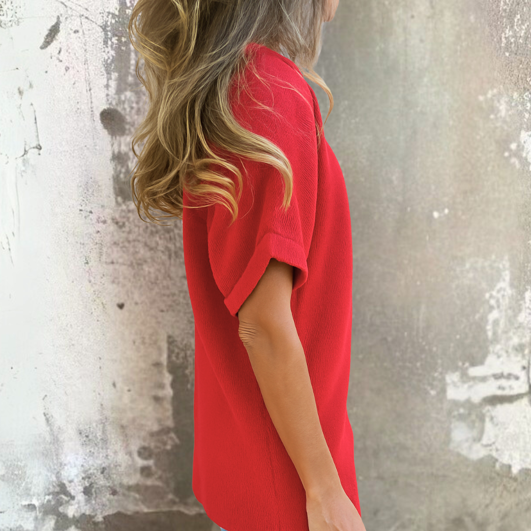 Chic Blouse with Round Neckline