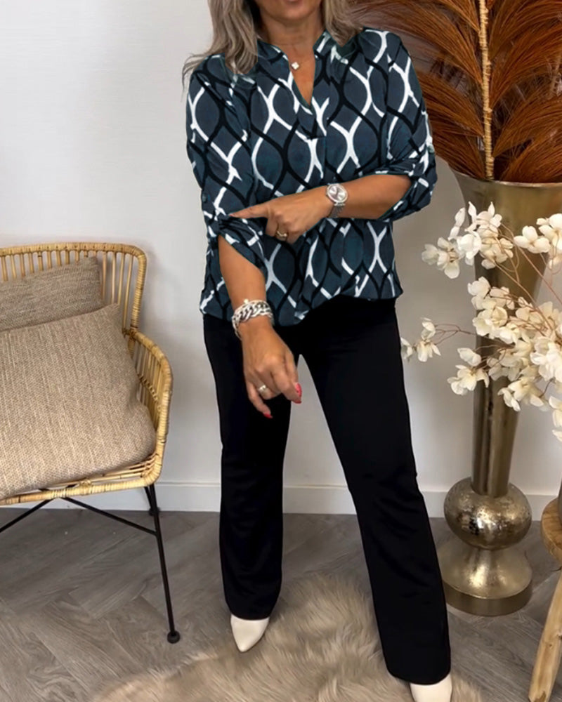 Casual Long-Sleeve Blouse with Elegant Pattern