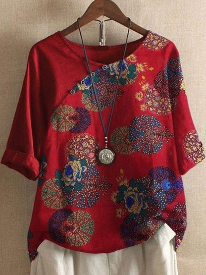 Loose-Fitting Blouse with Floral Overlay