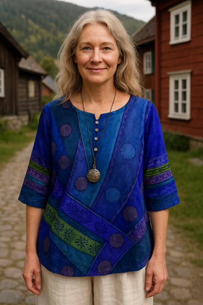 Comfortable and Colorful Blouse with Half-Length Sleeves