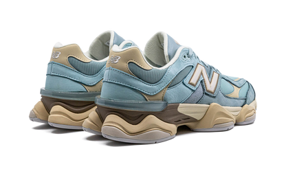 9060 Blue Hazer