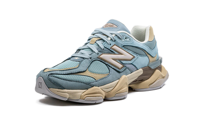 9060 Blue Hazer